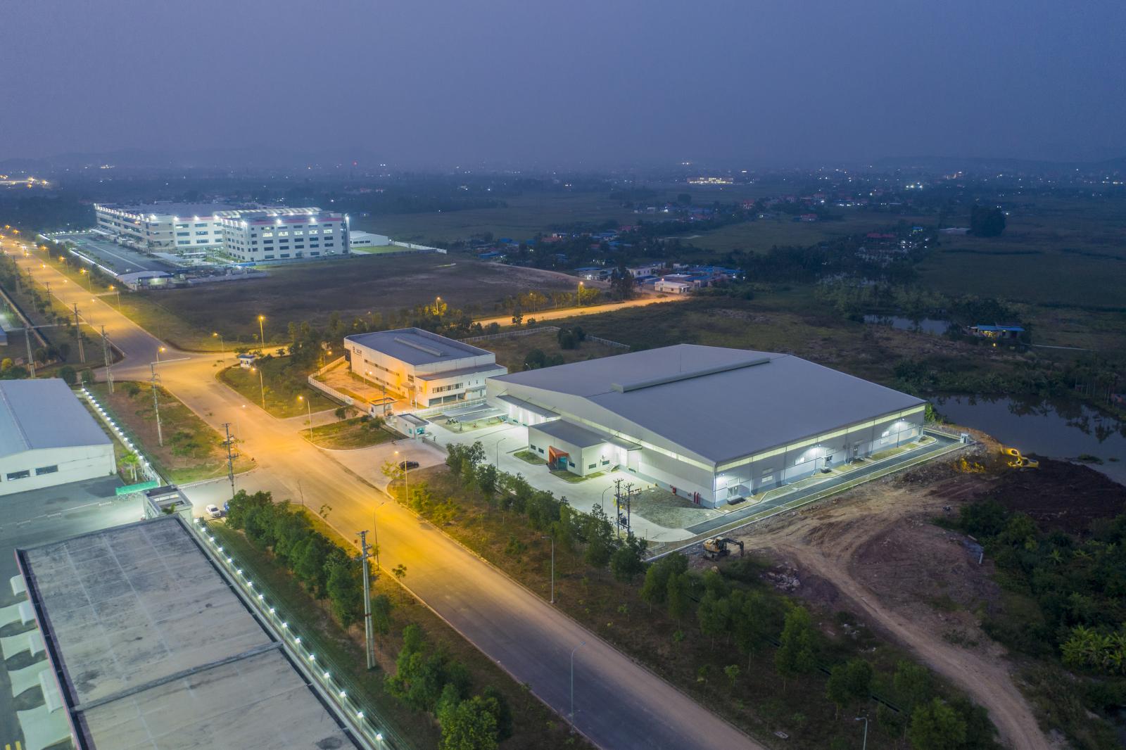 Nhà máy Thiết bị điện chiếu sáng